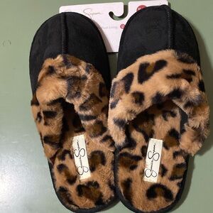 NWT Jessica Simpson Leopard & black Sherpa indoor outdoor slippers retail $36 XL